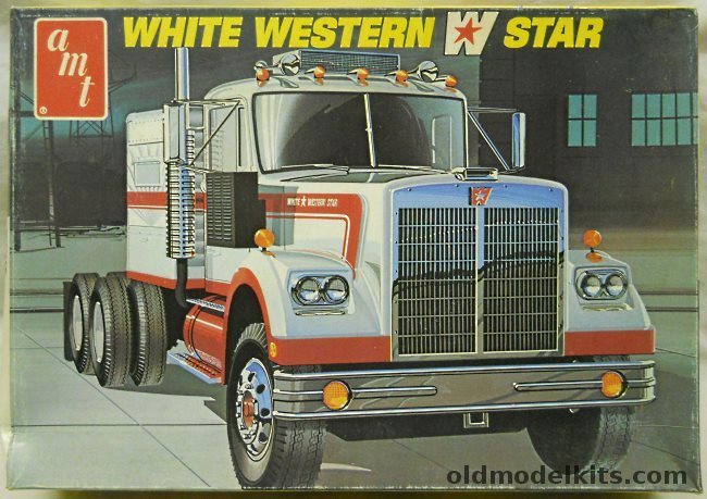AMT 1/25 White Western Star Semi Tractor, T546 plastic model kit